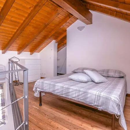 Lägenhet La Casa Di Lillo - Angera